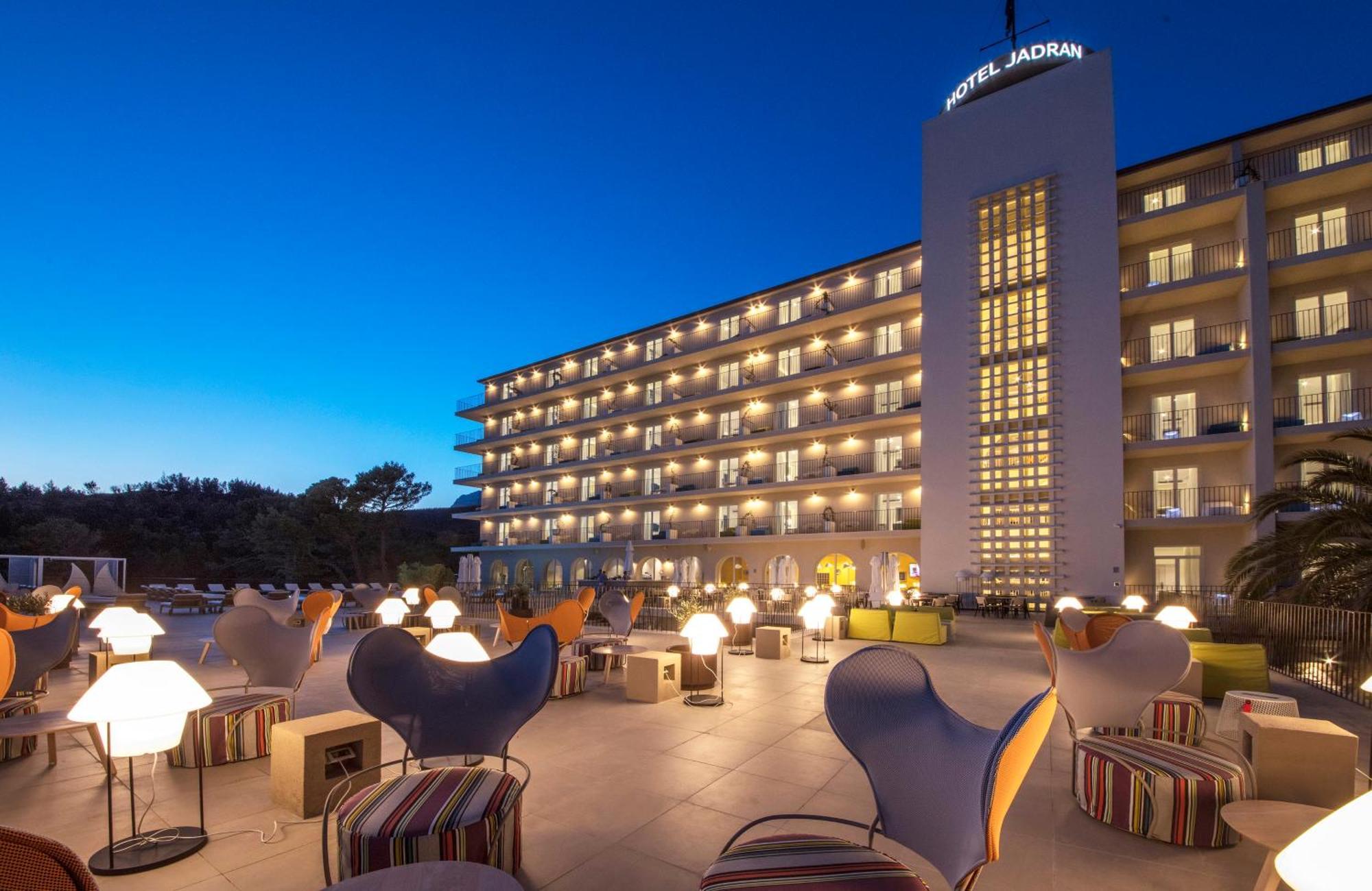 Bluesun Hotel Jadran Tucepi Exterior photo